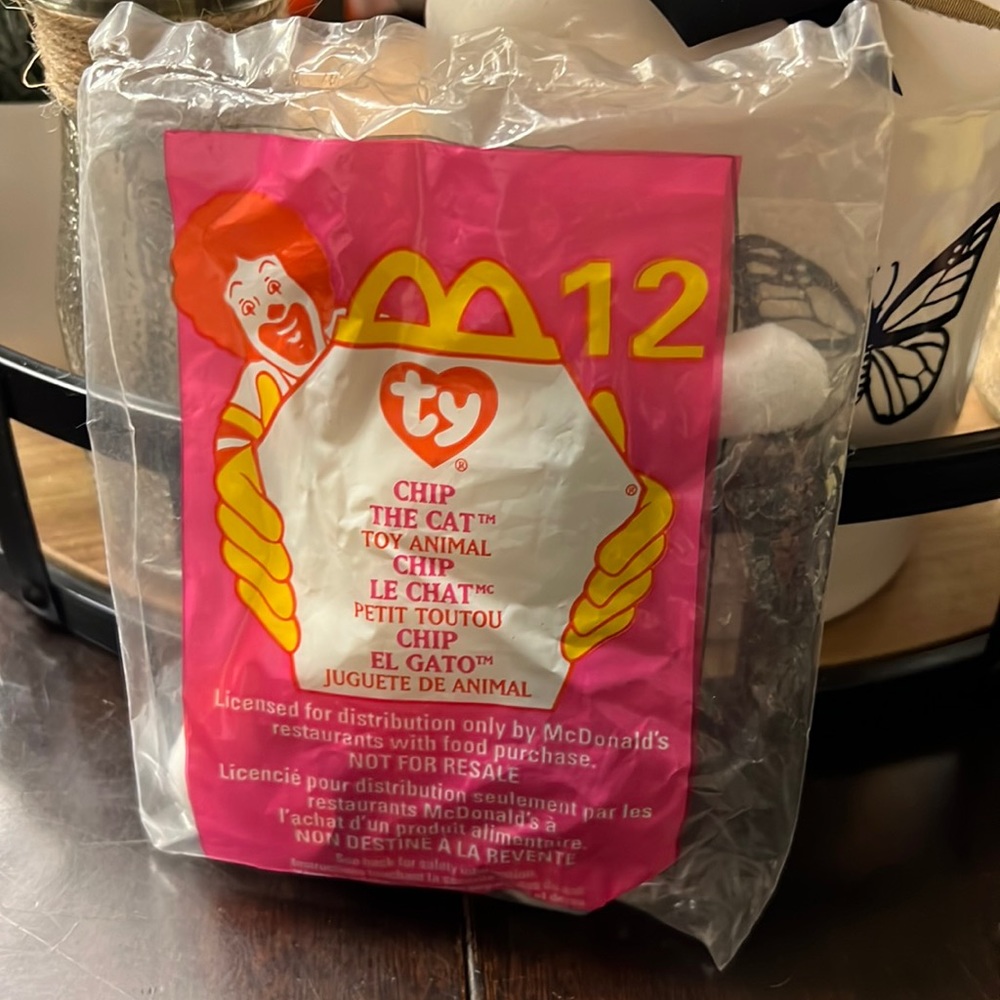 McDonald's Happy Meal Kid's Toy Teenie Beanie Baby Chip the Cat #12 1999